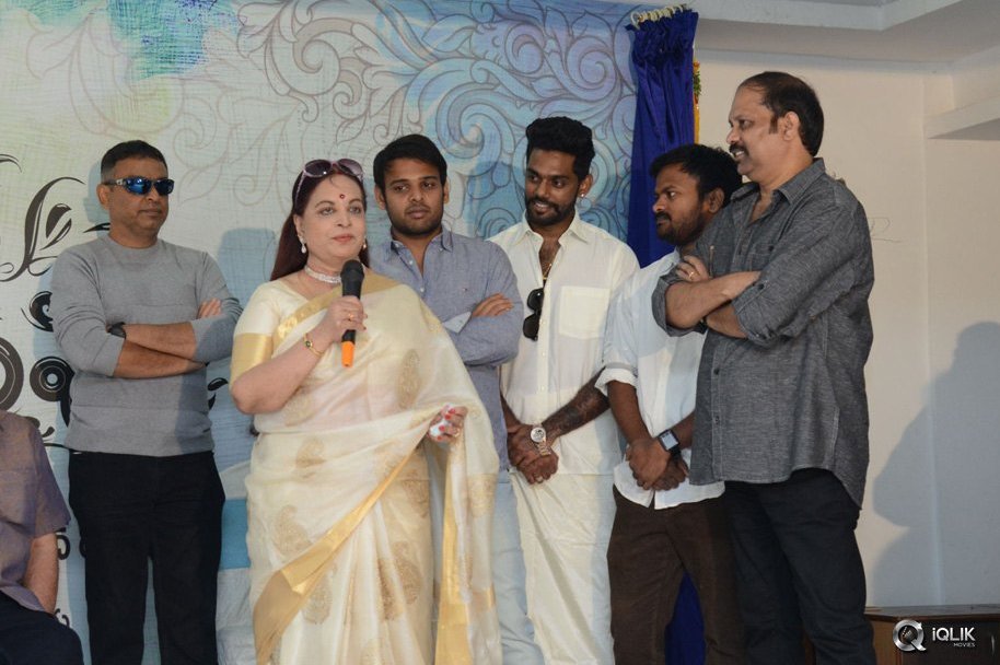 Aina-Ishtam-Nuvvu-Movie-First-Look-Launch